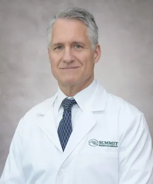 A portrait of Randy T. Pardue, MD.