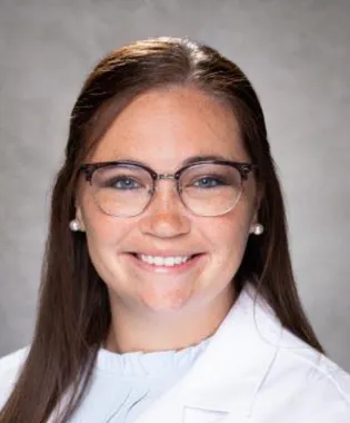 A portrait of Taryn Jinnette, DO.