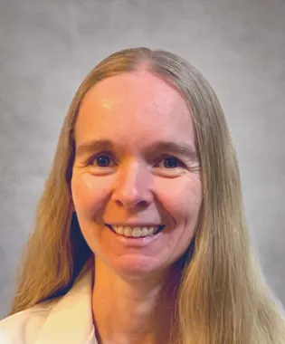 A portrait of Autum Salsbury, FNP.