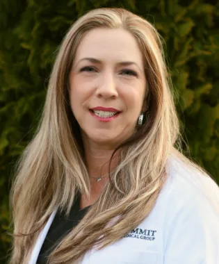 Portrait of Carissa Cooper, FNP-BC.