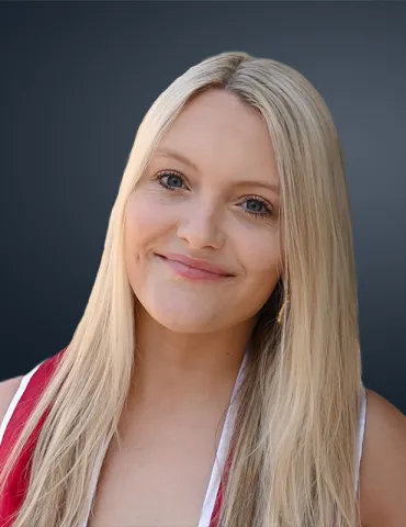 Headshot for Hannah Staten