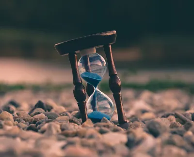 Does When You Retire Matter?