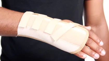 a person in a splint