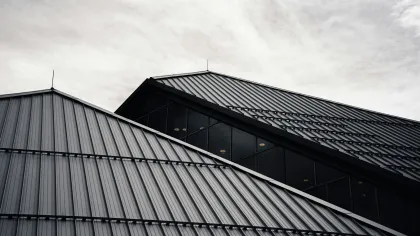 a metal roof installed by Master Roofers in New Hampshire