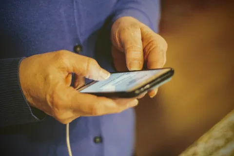 a senior lost being tracked on phone