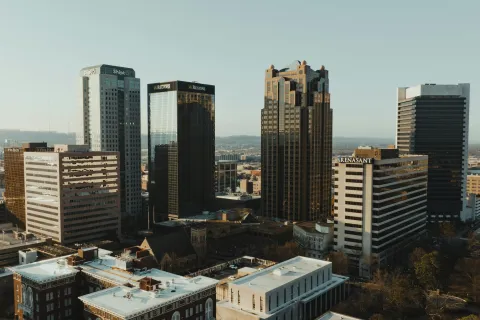 how much are caregivers paid in Atlanta