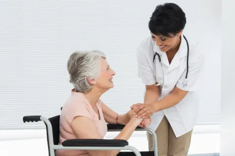 What to Do After Hospital Discharge for the Elderly: How to Ensure the Best Quality of Care