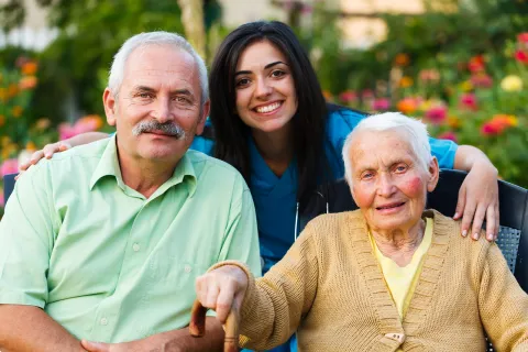What to Do when Sundown Syndrome Affects Your Loved One: 5 Practical Tips