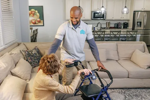 The Benefits of Home Care for Immobile People