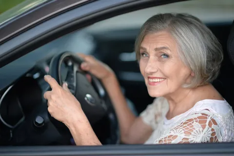 Transportation Solutions to Help Seniors Stay Safe