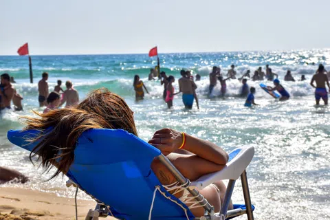 FDA Warns About Teen Tanning Dangers