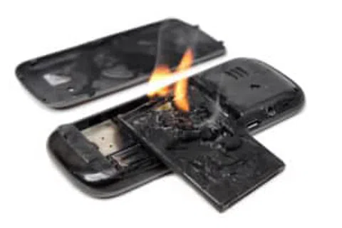 Faa Issues Strong Warning Against Using Samsung Galaxy Note 7 Cellphones on Airplanes