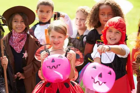 Parents’ Guide to a Safe Halloween