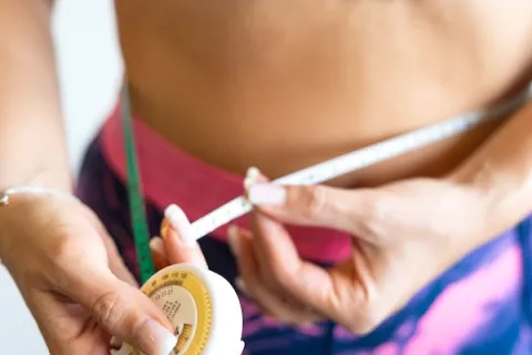 The Dark Side of Dropping Weight Fast (And How to Stay Safe)