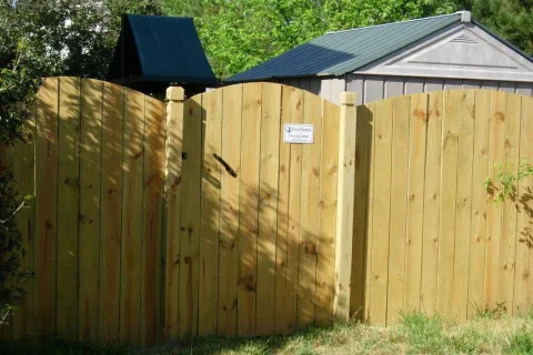Wood Fences: Benefits and Types