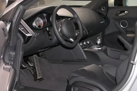 The Details of Car Detail: Carpet Cleaning