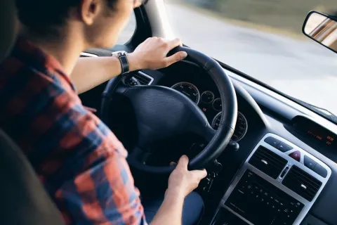 How to Teach Your Teen To Drive: A Guide to Teaching Your Teen Safe Driving