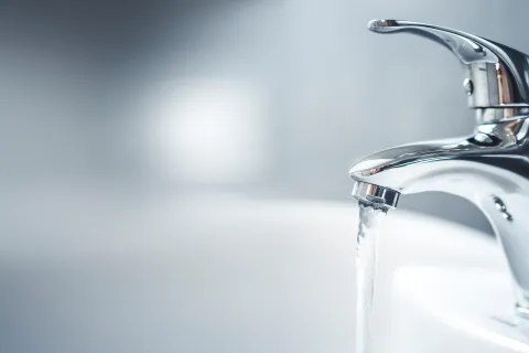 a faucet running water