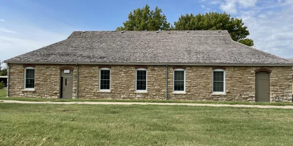 Image of Kiva Roof Building #4
