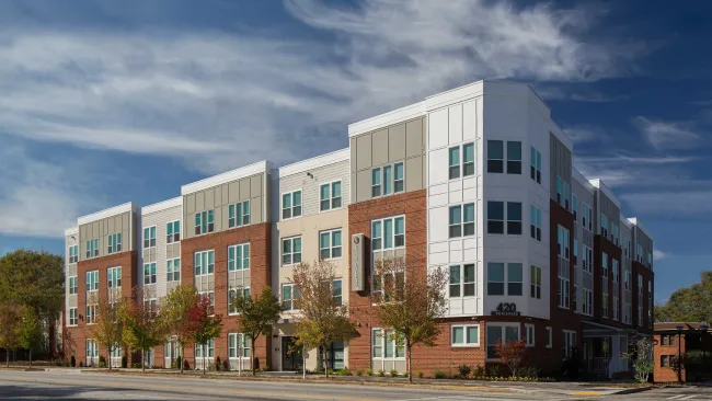 a large building with many windows