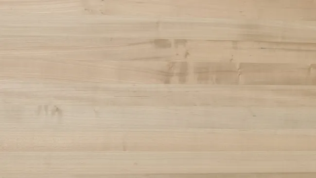 Light natural wood grain texture with smooth surface and subtle color variations in horizontal pattern