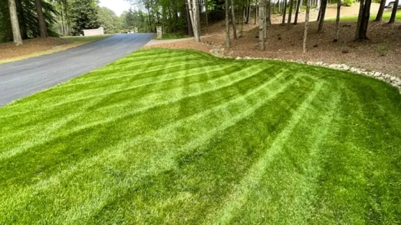 a freshly cut pattern yard in marietta ga
