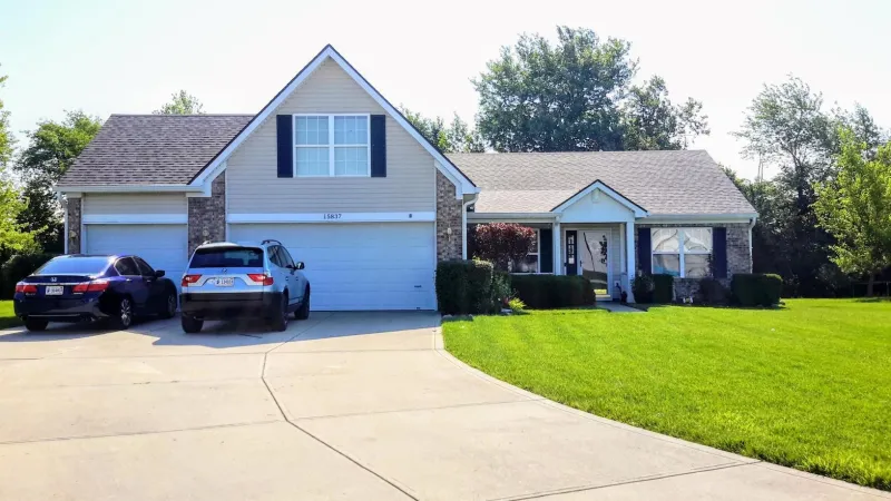 Roof It Forward installed this beautiful roofing system in Westfield, Indiana. The dimensions of this roof add a one of a kind curb appeal to this home.