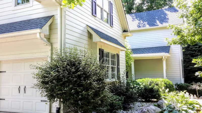 Choose the Roof It Forward team for a gorgeous new roof for your home.