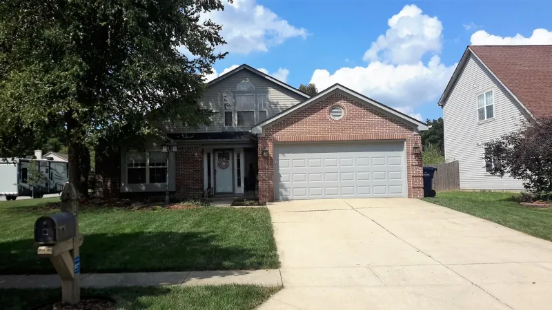 All Roof It Forward roofing projects are built using the Owens Corning roofing system, where each component is designed to work in unison with one another. This home is using the Duration shingle, which is warranted for 130 mph wind gusts.