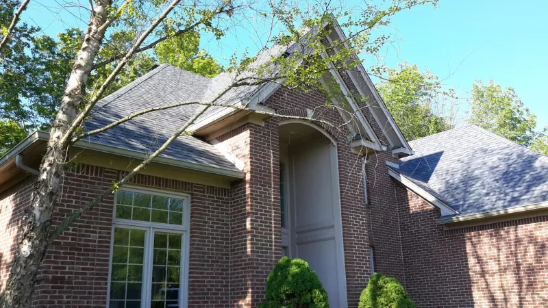 The Duration shingle is rated for 130 mph wind gusts.