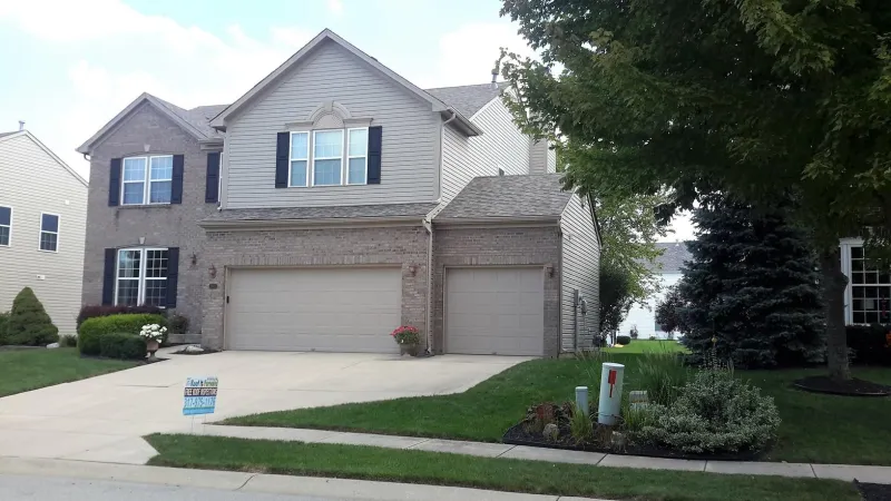 The Duration shingle is warranted for up to 130 mph wind gusts.