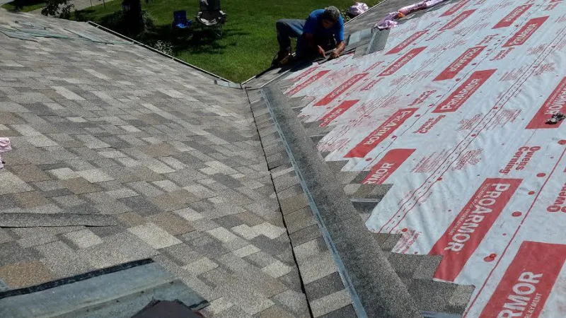 The Duration shingles by Owens Corning are not only one of the strongest products on the market, but they also have striking beauty and curb appeal. The shingle has a dimensional shake shingle appearance and a lifetime warranty. This color is Sand Dune.