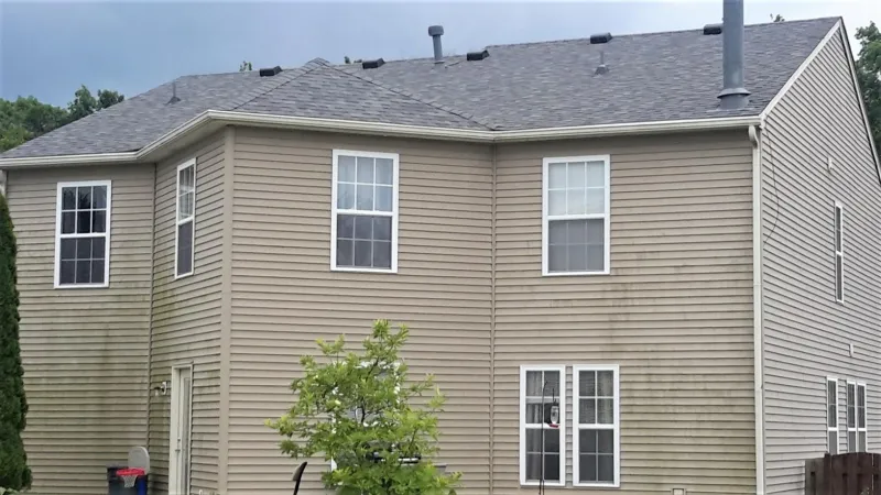 These shingles along with the shadow lines give the roof beautiful dimensions.