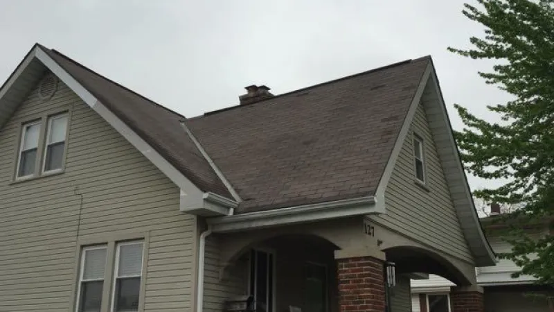 With Roof It Forward, you get the advantage of having the highest rated roofing company in Indiana—an award-winning Owens Corning Contractor.