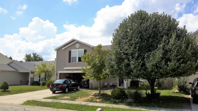 This home's old roof was taken completely off and a new Owens Corning Duration roofing system was installed beautifully to this home with a shingle that is warranted for 130 mph wind gusts.