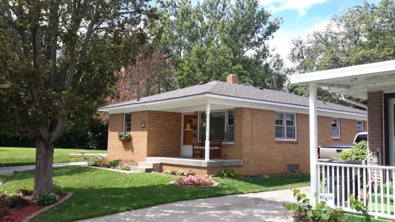The shingles are Teak colored.