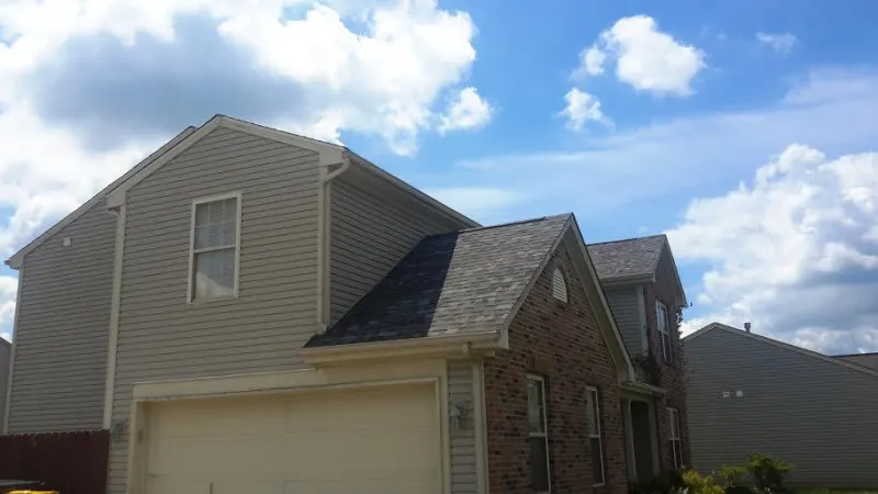 These shingles are the Owens Corning Duration Shingles in the Storm Cloud color.