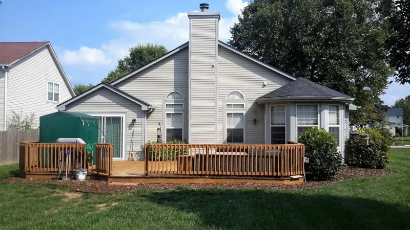 This shingle along with the shadow lines gives the roof beautiful dimensions.