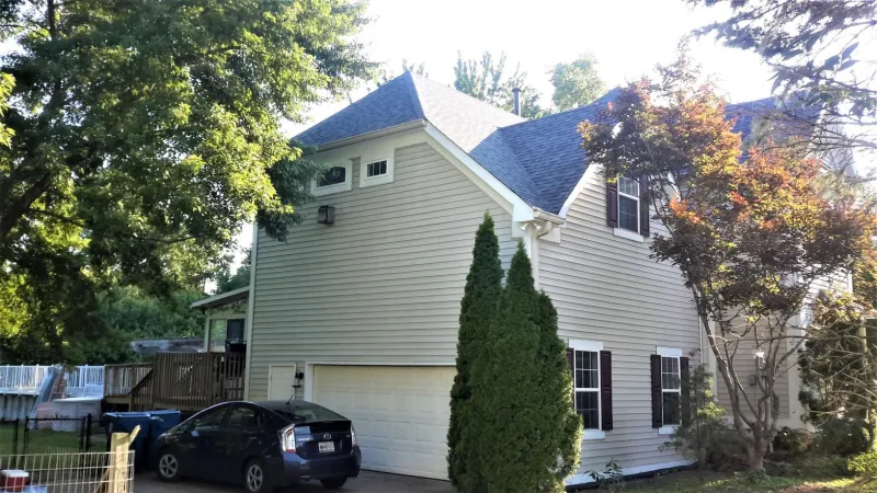 Roof It Forward uses the Owens Corning Duration system for each roofing project. The Duration shingles are warranted for up to 130 mph wind gusts thanks to the SureNail Technology strips.