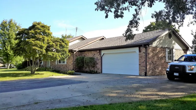 The Duration shingle is warranted for up to 130 mph wind gusts to due it's built-in SureNail Technology strip.