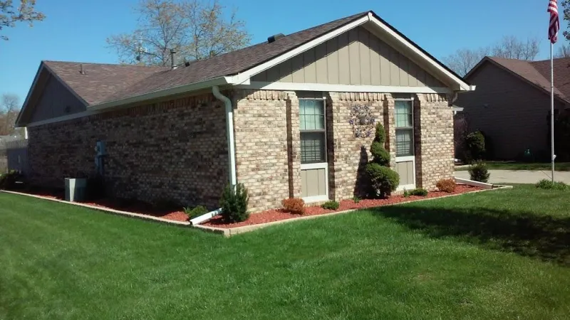 Ensure an amazing transformation of your home's appearance with Roof It Forward and Owens Corning.