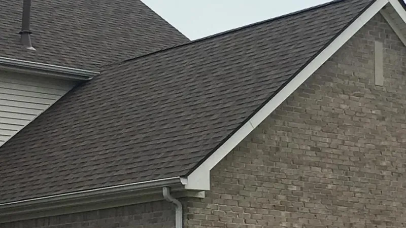 These shingles' dimensions and shadow lines give this home a beautiful roofing makeover.