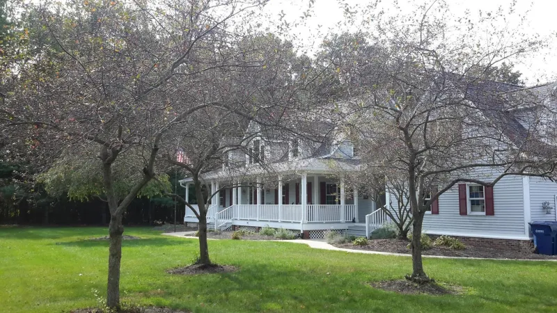 Having the right color on your roof to match your home's exterior is very important. With Duration shingles, you have over 20 colors to choose from to find that perfect color. Call the Roof It Forward team today.