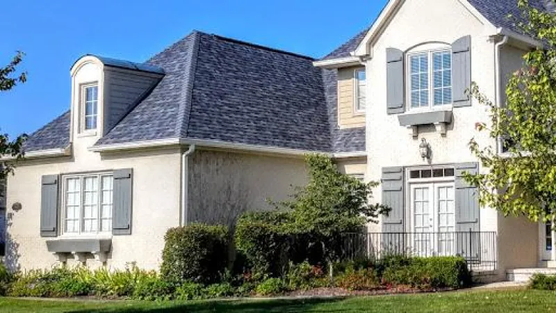 Roof It Forward uses the Owens Corning Duration Shingles. These shingles are warranted for up to 130 mph wind gusts.