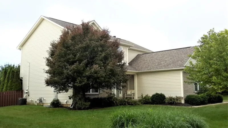 Roof It Forward only installs the complete roofing system by Owens Corning. All components are designed by Owens Corning to ensure a long life for your home's roof. The shingles are warranted for up to 130 mph wind gusts.