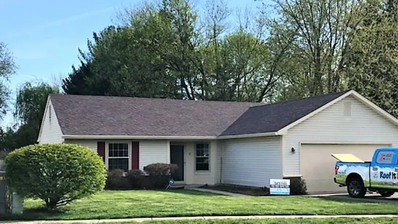 Along with the amazing strength of this shingle is its beautiful curb appeal. With a dimensional appearance and defined shadow lines, these shingles make any home's roof really stand out. The color of this shingle is Merlot.