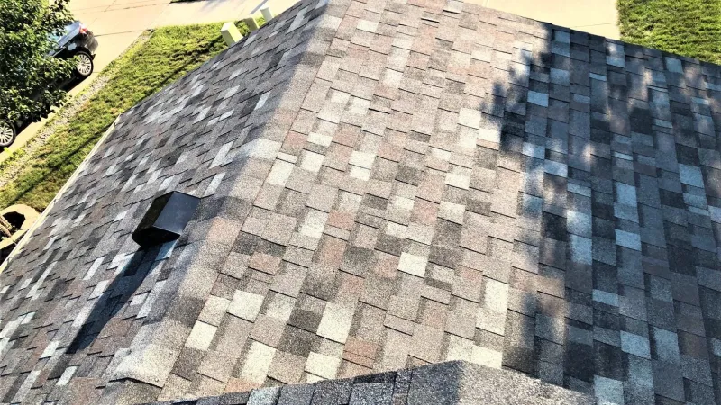 The built-in SureNail Technology gives your shingles a triple bond nailing surface for more strength.