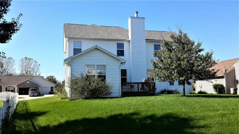 Not only does Roof It Forward provide professional and quality installation, but it also ensures each project is built to current local and state building codes.