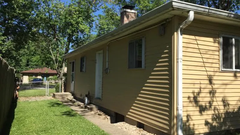 The Mastic Ovation Siding is just what this home was looking for.