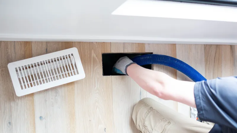 How to Know When it is  Time for Air Duct Cleaning